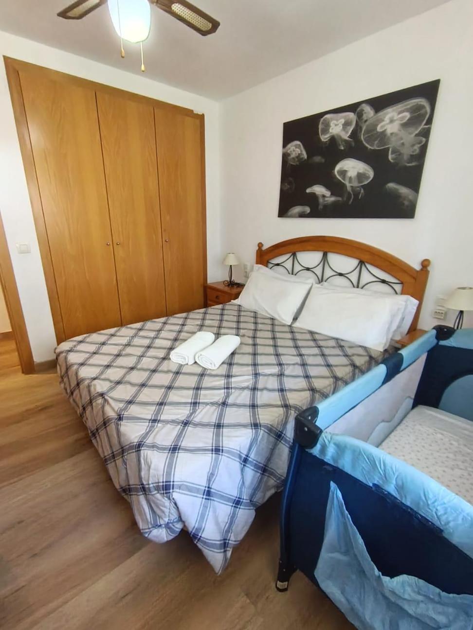 Apartamento Pilar Solo Familias Gandía Exterior foto
